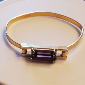 Avon Vintage Gold Tone Rectangular Amethyst Hook Latch Bracelet
